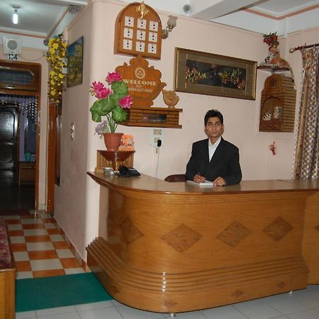 Hotel Ashish Inn Kandaghat Exterior photo